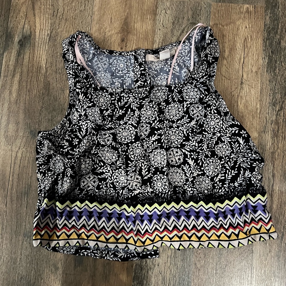 Crop top